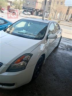 نيسان ألتيما